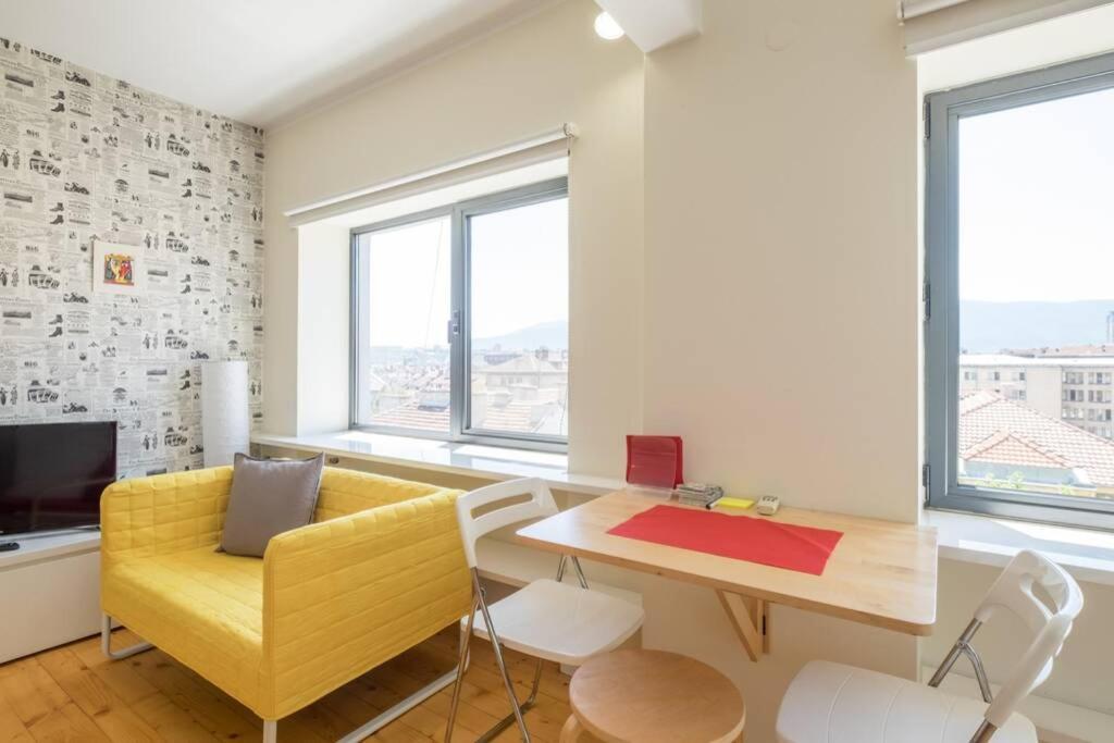 Home Is Where The Heart Is ~ 1-Bdr Central Charm Sofia Eksteriør bilde